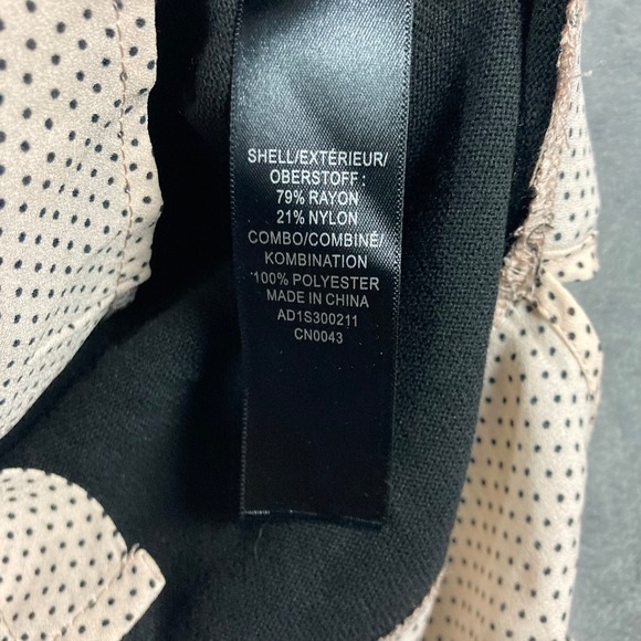 New Adrianna Papell women's sweater with built in shirt size L - Picture 3 of 7